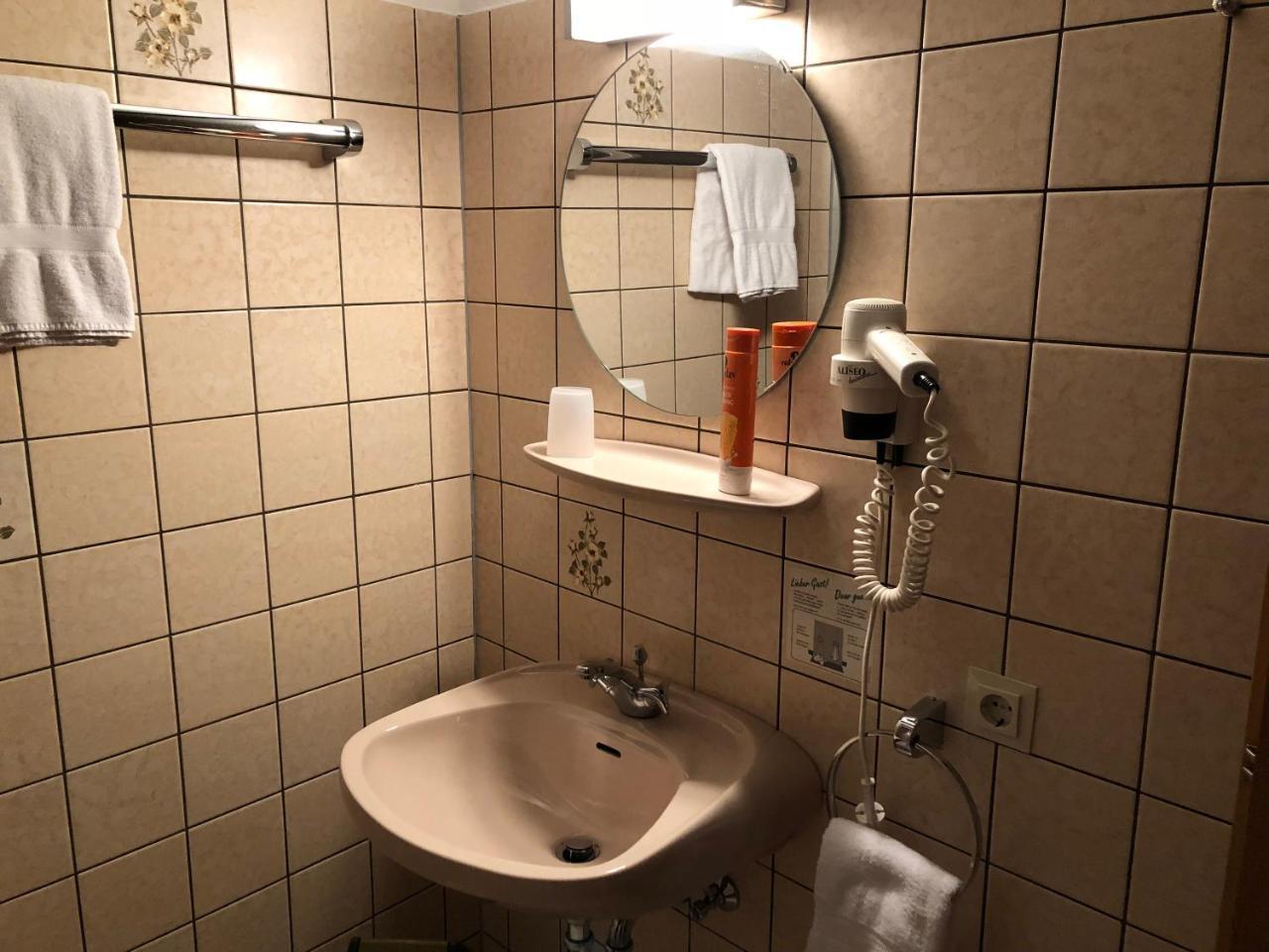 Flecker Hotel Freudenberg  Eksteriør billede
